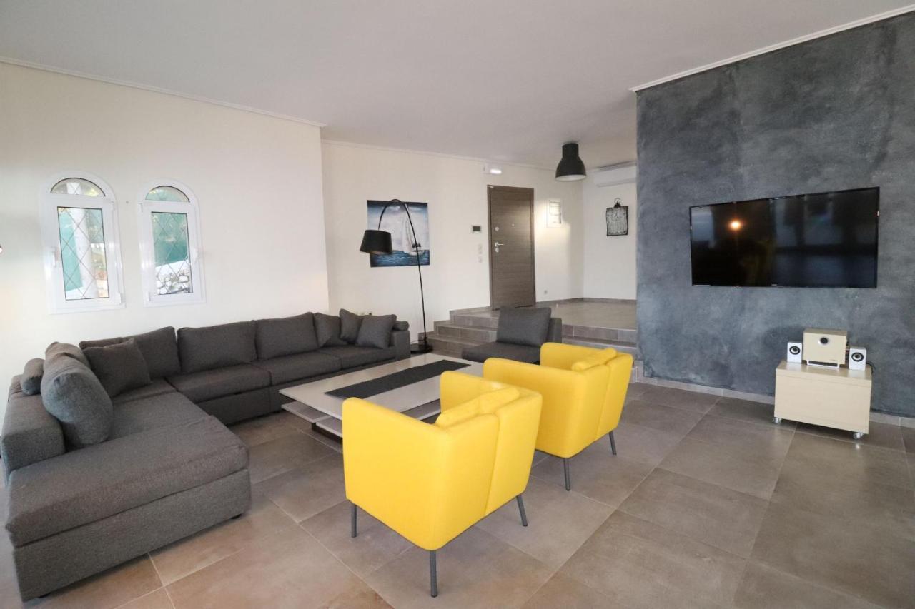 Villa Faiax Pyrgi  Exteriör bild
