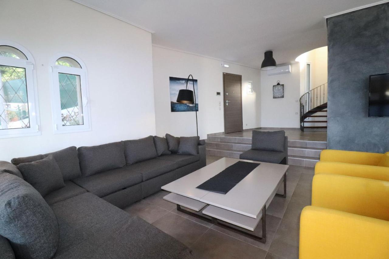 Villa Faiax Pyrgi  Exteriör bild