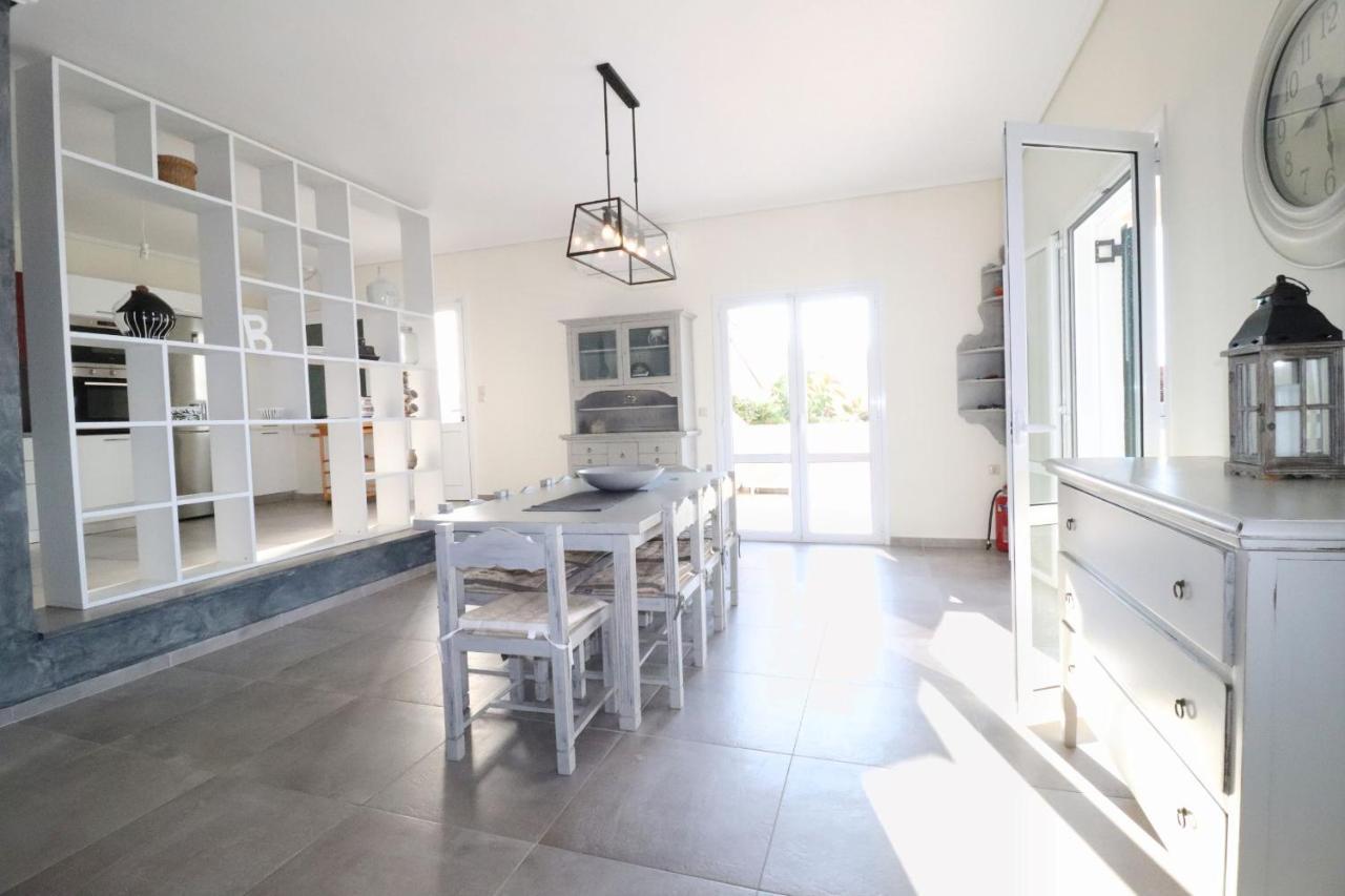 Villa Faiax Pyrgi  Exteriör bild